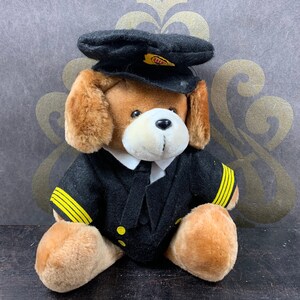 Vintage - Clifford B. Mc Gui-re Ltd. - Made in China - mint condition