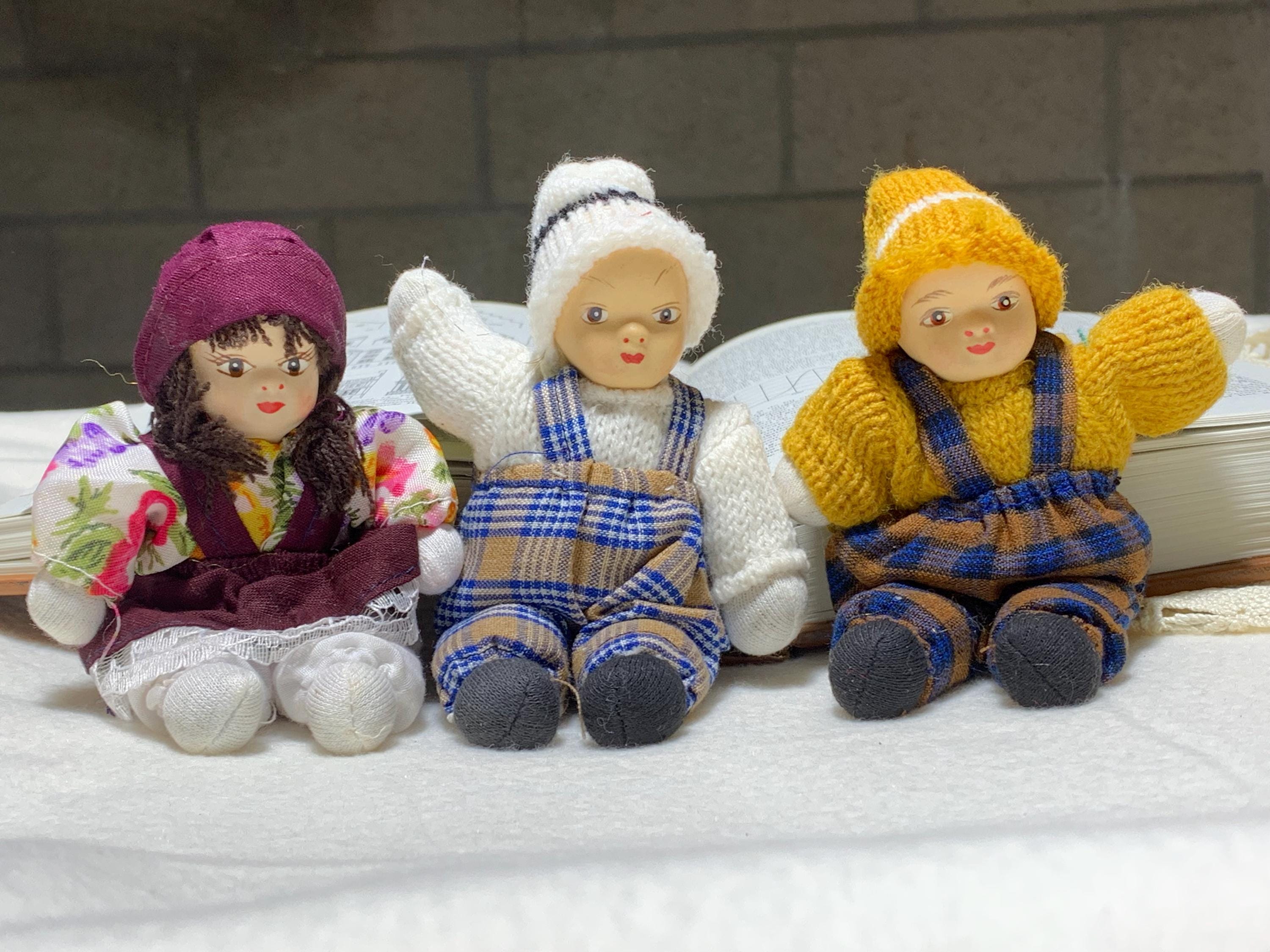Troc Echange 2 TRÈS BELLE POUPÉES ANCIENNES EN PORCELAINE 1950 / 1960