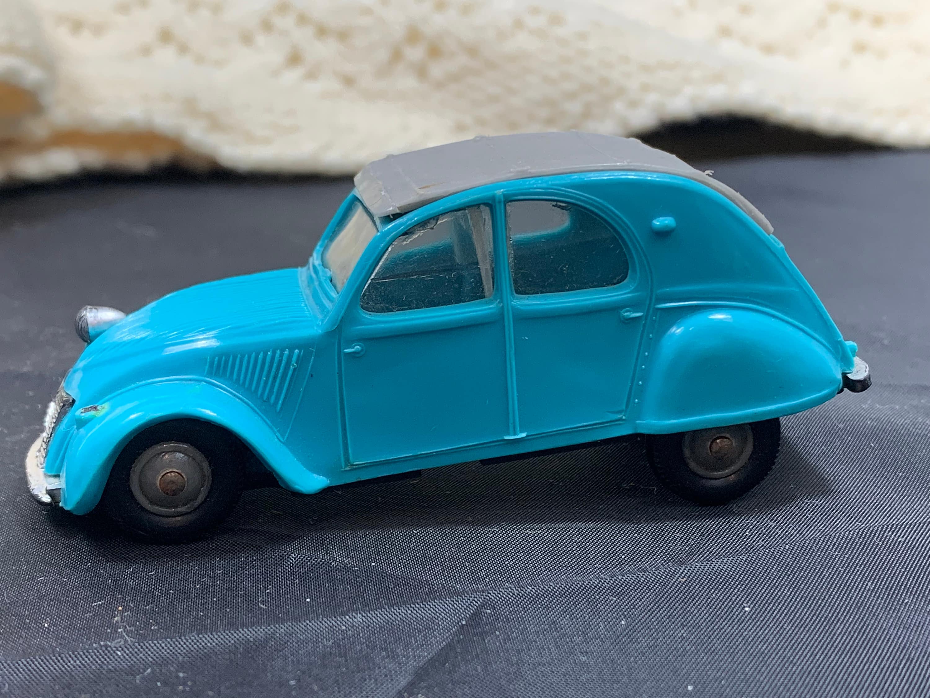 Dinky Toys France 24T Citroën 2cv | AU JOUET PARISIEN