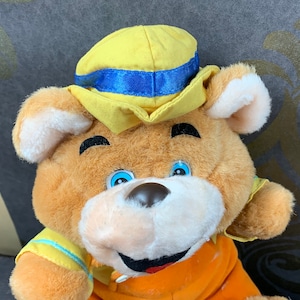 Vintage - Colorful plush bear - Made in Taiwan - mint condition