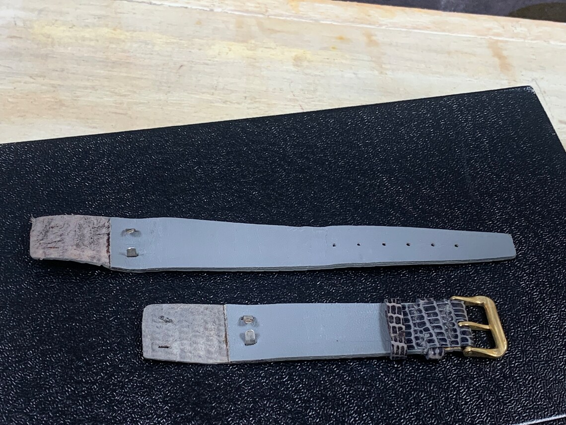 Horlogebandje voor dames - met goudkleurige gesp - mint conditie - lederen horlogebandje van 16 - bandje voor gouden dames uurwerk/horloge, foto 2 di 5