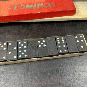 Vintage - Domino - beautifully printed domino stones