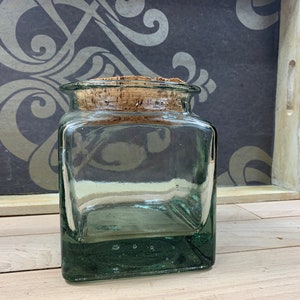 Vintage - heavy glass jar - goblet with cork in perfect condition