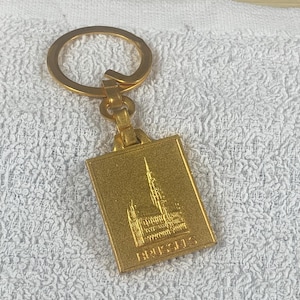 Vintage souvenir key ring/Brussels town hall/Belgian collection/double-sided design/Signed: A. Berckmans Bruxelles/gilded, enamel