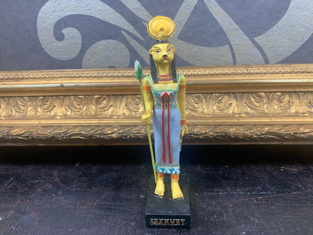 Collection of Egyptian Gods Figures SEKHMET Figurine 40 5279 Y in Box