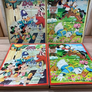 Vintage 2 wooden puzzles - Walt Disney Jigsaw Puzzle - 35 pieces - 1980s