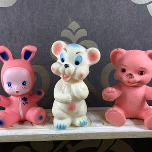 Set of 3 vintage rubber squeaker dolls/bears - 60s - squeeze doll - squeaker doll - vinyl dolls