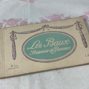Un folleto de recuerdos vintage Les Baux Souvenir de Provence - folleto de tarjetas - tarjetas de recuerdo