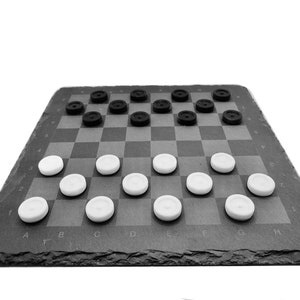 High-quality checkers game made of natural slate, 25 x 25 cm, customizable, sustainable board game, decorative Checkers Draughts
