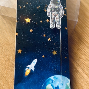LED Karte Ziehkarte Weltraum Geburtstagskarte Raumschiff Sterne Astronaut Kindergeburtstag Karte mit Effekt beleuchtete Karte Kind Junge