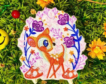 Deer Patch and Flowers, Forest Animal Badge, Kids Decorative, Patch DIY, Deer Embroidery, Applique Gift for Deer Lover