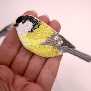 シジュウカラのパッチ、バッグやTシャツ用の鳥のフィンチのパッチ、かわいいアイロン刺繍アップリケの鳥好きの動物パッチ