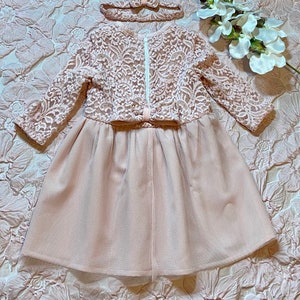 Elegantes Kleid mit langen Ärmeln Handgefertigtes Partykleid Kleid Baby Mädchen Taufe Babykleid Spitze Kleid mit Schleife Süße Babyhochzeit Bild 2