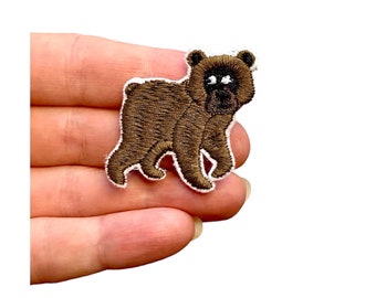 Bezaubernder kleiner Bär Aufnäher/Tier Aufnäher/DIY/Dekoratives Accessoire/Bestickte Applikation/Applikation/Accessoire/Sticker Geschenk für Bären-Liebhaber