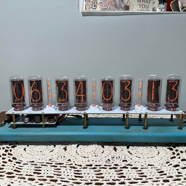 Beautiful Vintage 8-Tubes, Nixie IN-18 Tube Clock, Time, Date, Temperature