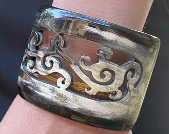 Handmade Buffalo Horn Bracelet with cloud pattern