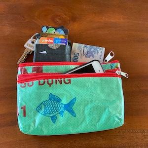 Recycled purse with 2 zippers image 1