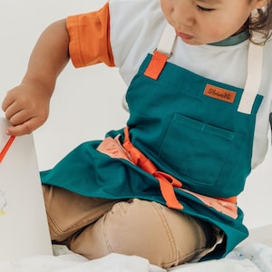 Children&#39;s aprons for play kitchen fun Montessori-inspired apron for kids chef apron for cooking play Art aprons for creative play crafts
