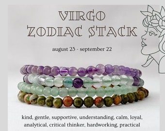 Op de afbeelding: Een stapel van vier armbanden gemaakt met amethist, fluoriet, groene aventurijn en unakiet stenen. De armbanden zijn gelabeld als een Virgo Zodiac Stack en worden beschreven als Reiki-geïnfuseerde energiearmbanden om je beste kwaliteiten te versterken. De tekst bevat ook de data van 23 augustus tot 22 september.