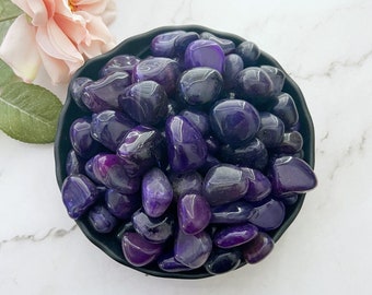 Purple Agate Tumbled Stones | Polished Purple Agate Crystal Gemstones (Dyed) | Shop Metaphysical Crystals for Crown Chakra