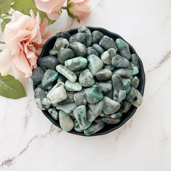 Emerald Tumbled Stones | Polished Emerald Crystal Gemstones | Shop Metaphysical Crystals for Heart Chakras