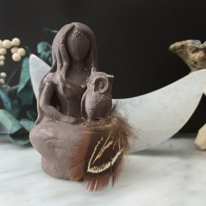 Athena Statue: Greek Goddess Figurine with Owl, Gypsum Stone Altar Decor