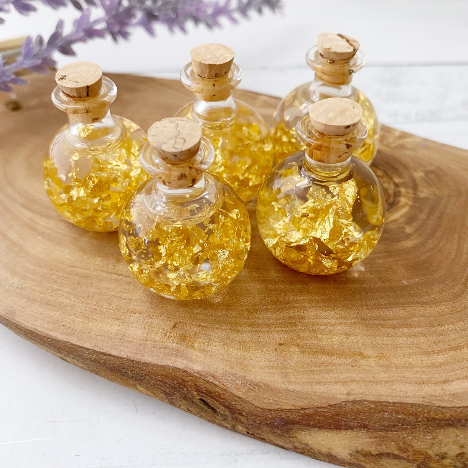 Gold Flakes Bottle 22K Gold Flakes in Mineral Oil Mini Etsy Norway