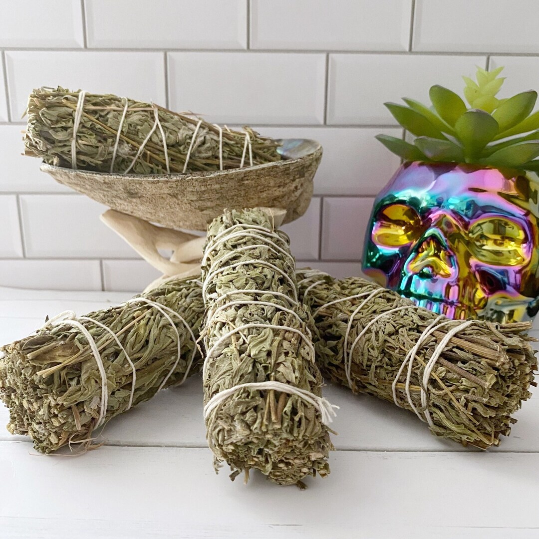 Organic Mugwort Smudge, 4 Mugwort Smudge Stick, Mugwort Bundle, Mugwort