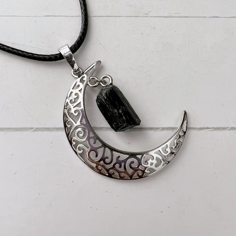 •SMALL MOON PHASE• black tourmaline + silver necklace (16