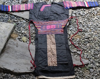 Traditional vintage Outfit Hmong Hill Tribe Embroidered Tribal White Hmong costume Jacket and Apron