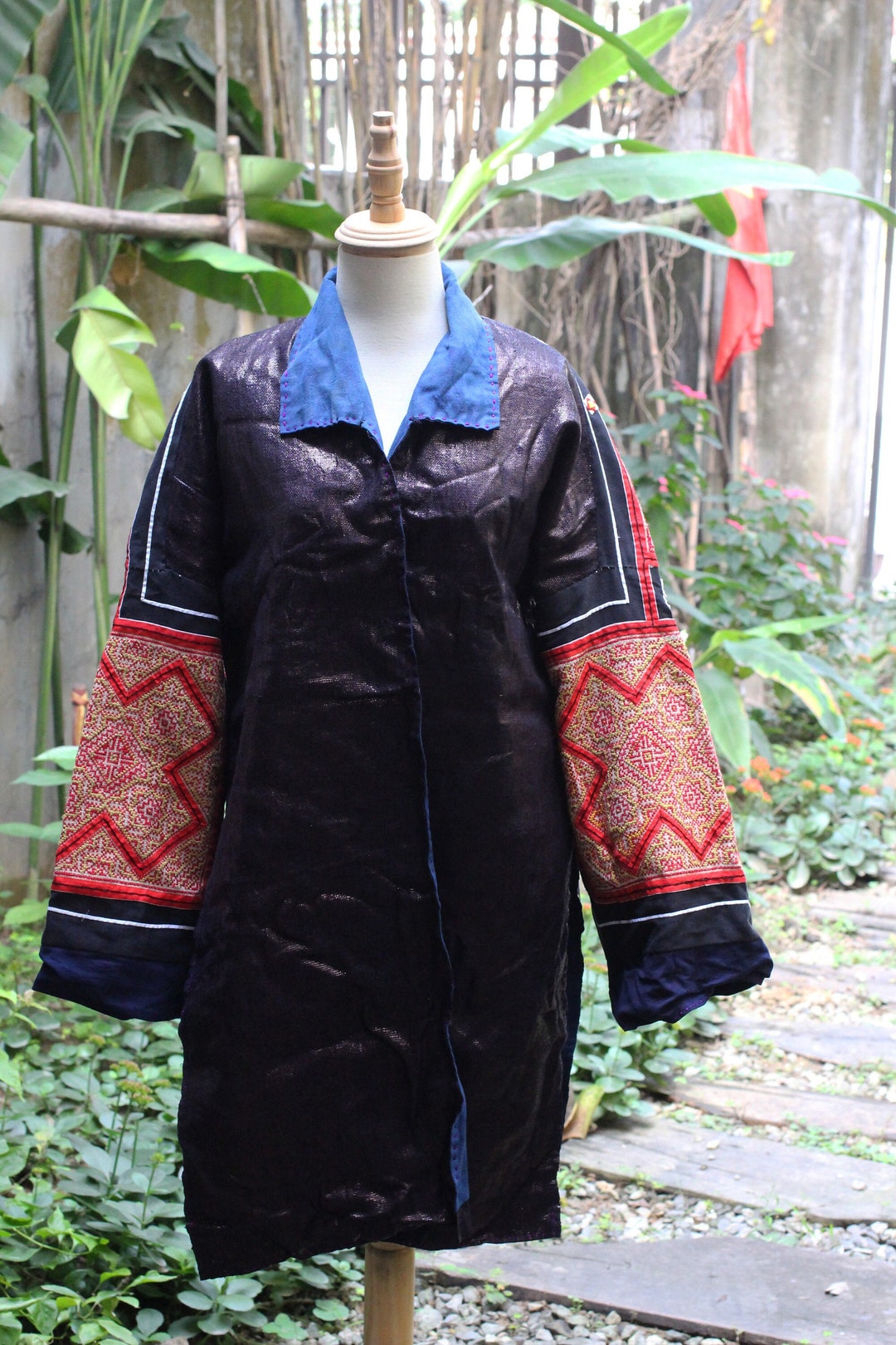 Vintage Hmong Artisan Hand Made Vintage Hill Tribe Cotton Jacket Exquisite