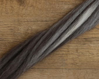 Jacob Wool Batt – 100 % britische Wolle – Naturschwarz & Weiß – Spinnen, Filzen, Weben – 50 g / 100 g