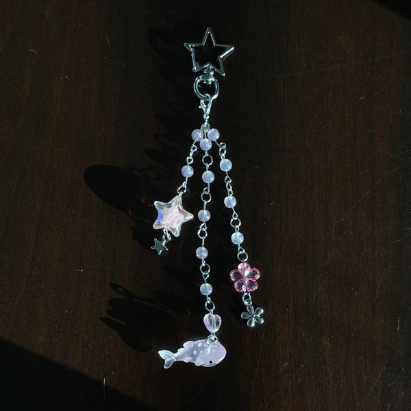 Pink Flower Whale Shark - Keychain - (aesthetic, soft, coquette, cottagecore, y2k, acubi, gyaru, grunge, punk, emo)