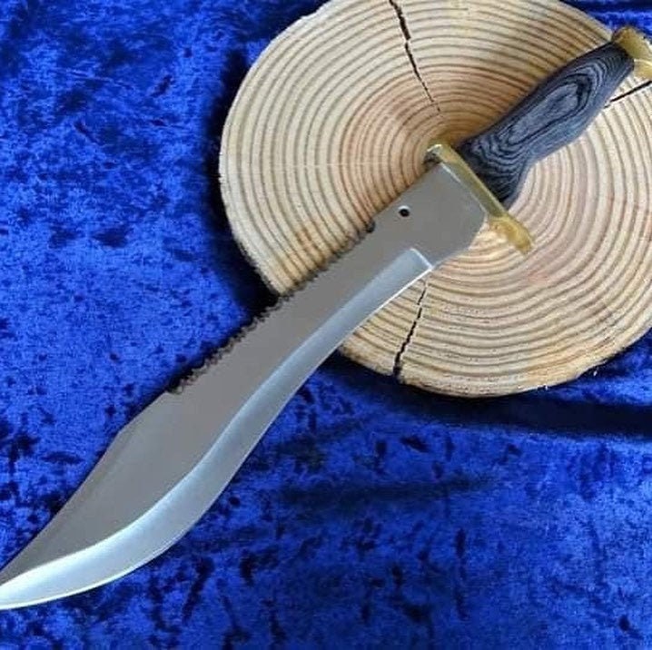 Couteau à La Main Rambo Beauty| Couteau Bowie Machette