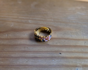 Pansy Band Ring