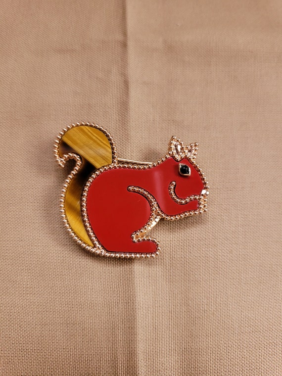 Squirrel Brooch