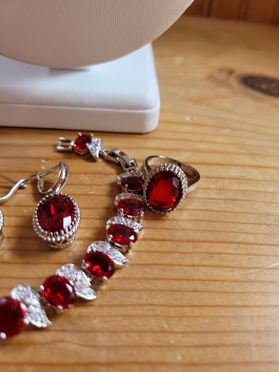 Ruby Jewelry Set - image 4