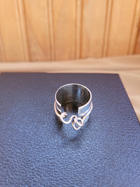 Knotted Ring - image 9