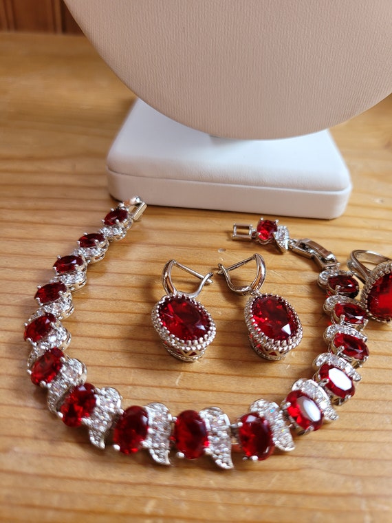 Ruby Jewelry Set - image 3