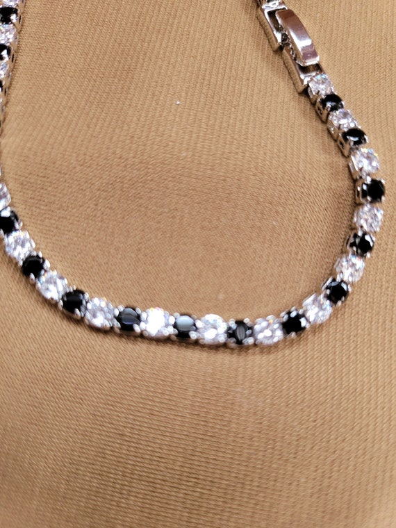 Sapphire Bracelet - image 4