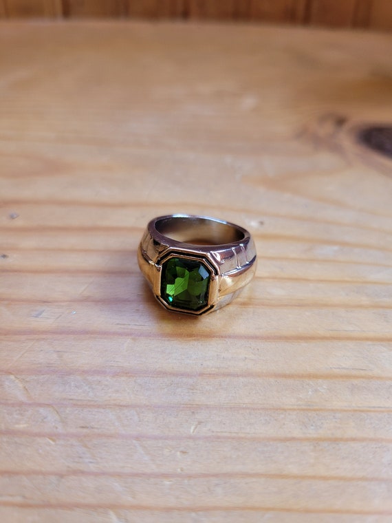 Emerald Ring - image 1