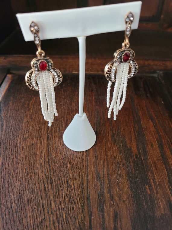 Garnet and Pearl Earrings - image 2