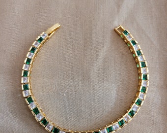 Pulsera de tenis esmeralda y diamante