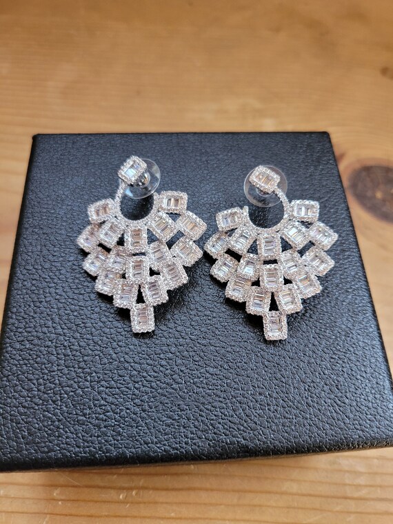 Art Deco Earrings - image 9