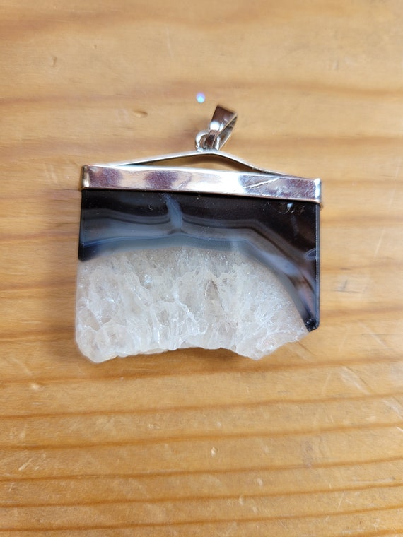 Agate Pendant - image 3