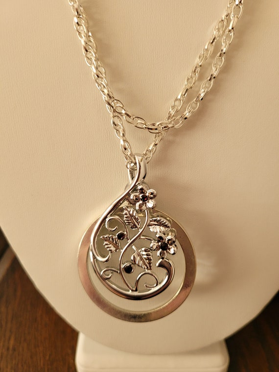 Floral Magnifying Glass Necklace - image 1