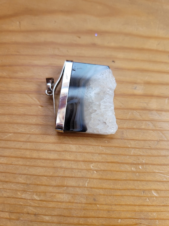 Agate Pendant - image 4