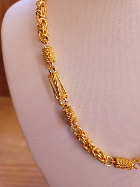 Chain Necklace - image 4