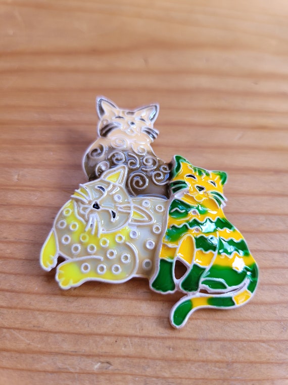 Three Cats Brooch - image 2