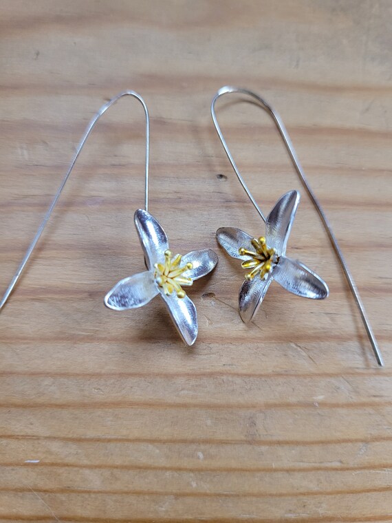Daisy Earrings - image 3